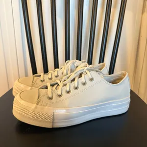 Converse Chuck Taylor All Star Lift platform golden hits leather sneaker 8.5 thumbnail 10