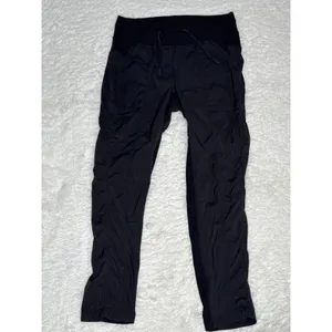 2015 Lululemon Dance Studio Pant II Straight-Leg Black Size 6 thumbnail 2