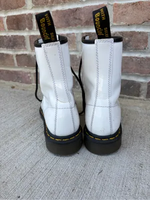 Dr. Martens white boots Size M6/ W8 White Original Leather Combat Boots Womens thumbnail 8