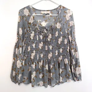 AMERICAN EAGLE Smocked Floral Blouse Blue Cream Ivory Long Sleeve Boho Peplum XS thumbnail 2