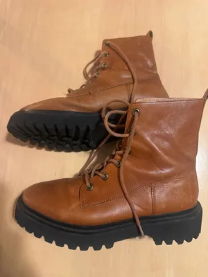 Madewell The Rayna Lace-Up Boot in Leather- 9 thumbnail 3