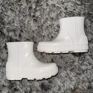 UGG Drizlita Rain Boots Women 5 White Waterproof Rubber Ankle Sheepskin Insole‎ thumbnail 2