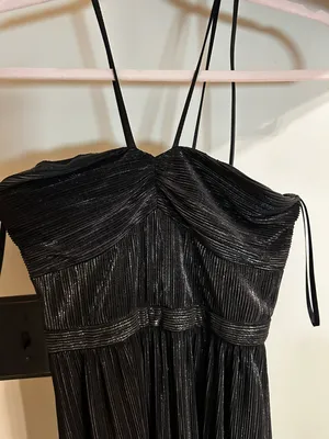 Black Gown Size 0 thumbnail 3