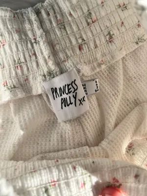 Princess Polly Shorts thumbnail 2
