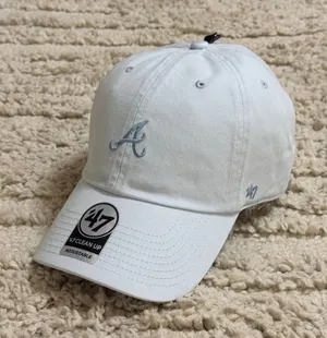 NEW 47 Brand Atlanta Braves Base Runner ’47 Clean Up Hat thumbnail 1