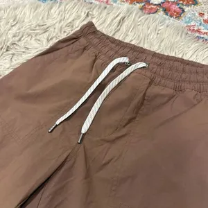 Vuori Women's Birch Joggers XS thumbnail 3