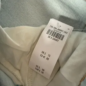 Abercrombie & Fitch Curve Love High Rise 90s Relaxed Jean Size 30 thumbnail 6