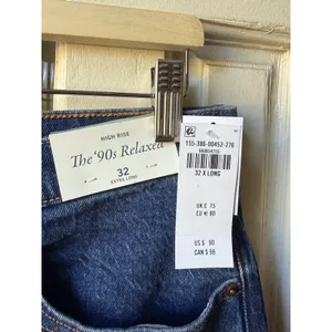 Abercrombie & Fitch The 90s Relaxed High Rise Jeans Size 32 Extra Long Dark Wash thumbnail 4