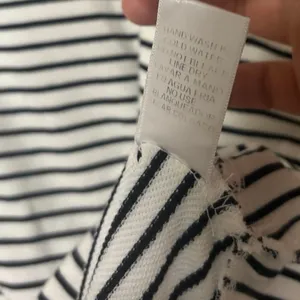 Entro White And‎ Black Stripe Top Size Small thumbnail 7