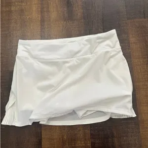 Lululemon White Play Off The Pleats Skirt 13" Size 8 thumbnail 3