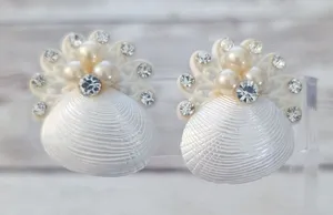 Vintage Clip On Earrings Shell with Faux Pearl & Clear Gems thumbnail 1