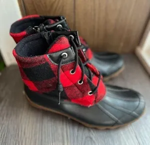 Sperry Buffalo‎ Plaid Duck Boots Red Black Waterproof Winter Ankle Boots thumbnail 1
