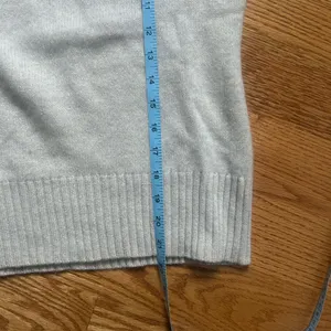 Lord & Taylor Cashmere Turtleneck Sweater thumbnail 4