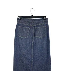 GAP Jeans Stretch Denim Maxi Skirt Size 6 Dark Wash Long Modest Y2K Style Slit thumbnail 3