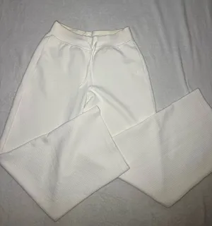 Lululemon pants  thumbnail 1