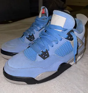 Jordan 4 University Blue thumbnail 1