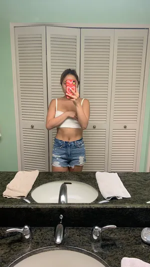 Abercrombie Jean Short thumbnail 3