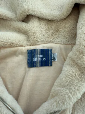 Urban Outfitters Faux Fur Crop Jacket thumbnail 6