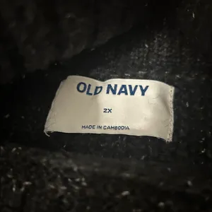 Old Navy Black and White Speckled Sweater thumbnail 5