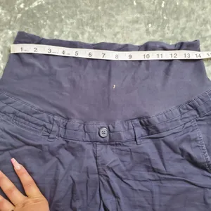 H&M‎ Maternity Navy Shorts thumbnail 6