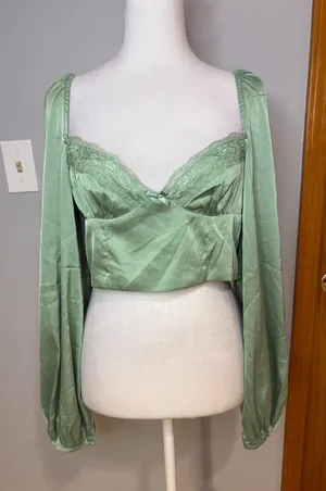 Princess Polly Sage Green Satin‎ Lace Trim Long Sleeve Festival Crop Top US 8 thumbnail 1