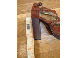 Platform Block Heel Cage T Strap Heeled Pump Sueded Texture US SZ 7 thumbnail 8