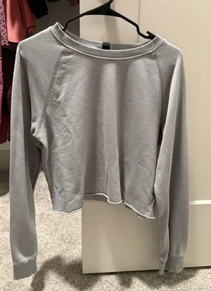 Forever 21 Cropped Sweatshirt  thumbnail 1