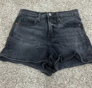 Old Navy Black High-Rise Jean Shorts thumbnail 1