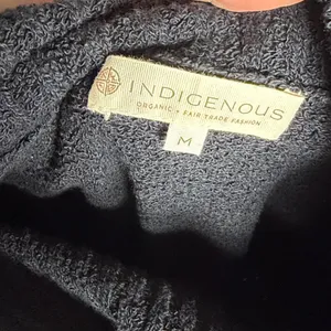 Indigenous Organic‎ Cotton Cowl Neck Black Sweater Size Medium thumbnail 3