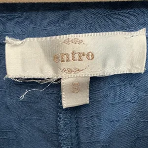 Entro Blue Embroidered Bib Ruffle Hem Mini Dress Boho Long Sleeve D3748 Small thumbnail 4