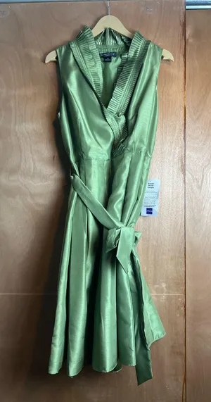 Jessica Howard Green Vintage Dress thumbnail 1