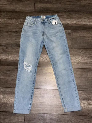 Princess Polly Ripped Jeans thumbnail 2