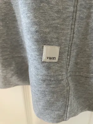 VUORI Sedona Vest Dress, Light Heather Grey Size Small excellent condition thumbnail 4