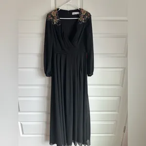 Mac Duggal Embellish Shoulder Black Blouson Sleeve Formal‎ Evening Gown Sz 8 NWT thumbnail 4