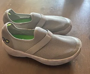 OOFOS Women's oomg eezz recovery slide ons in Gray with Lime Accents thumbnail 1