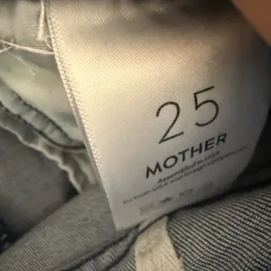 Mother The Hustler Ankle Fray in Can't Stop Staring Size 25 thumbnail 5
