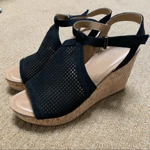 Franco Sarto Clinton 2 Black Wedges thumbnail 7