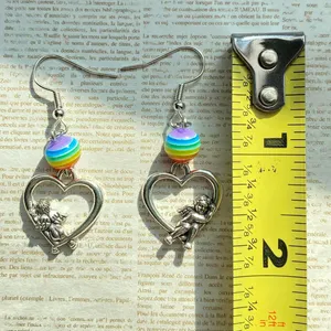 Antique retro style sleeping cute angel heart rainbow dangle earrings❤️👼 thumbnail 4
