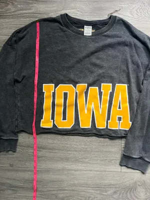 Pink Victoria’s Secret University of Iowa Gray Yellow Crop Crew Sweatshirt L thumbnail 5