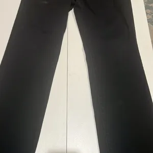 7 for all mankind women’s standard straight leg size 31 black jean thumbnail 5