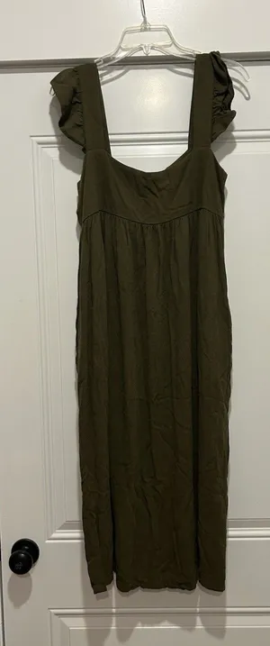 Women’s Olive Green Midi dress Sz Medium pockets Prairie Cottagecore Boho Ruffle thumbnail 1