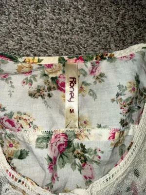 Honey Floral Lace-Trimmed Button-Up Top, Size Medium thumbnail 3