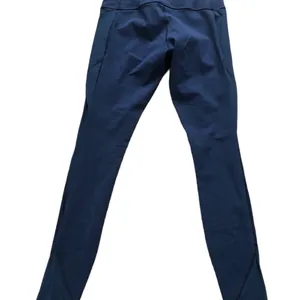 Lululemon Make A Move Navy Tights Side & Back Zip Pocket Size 6 thumbnail 3
