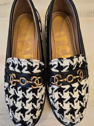 {5.5} Sam Edelman Circus Deana Black White Houndstooth Lug Sole Loafers thumbnail 2