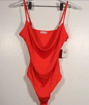 Cowls In The Club Bodysuit Size Small thumbnail 4