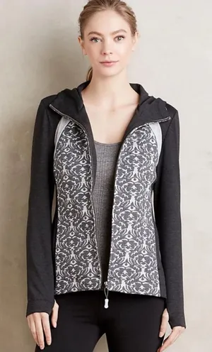 Anthropologie Tara Jacquard Hoodie‎ Zip Sweatshirt Gray Black Hooded Size Medium thumbnail 1