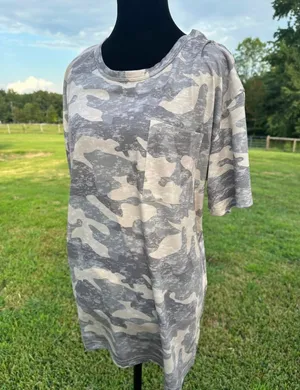 Moon Ryder Oversized camo shirt. Bought at a boutique thumbnail 2
