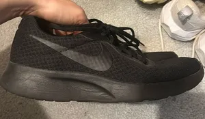 All Black Nike Running Shoes thumbnail 1