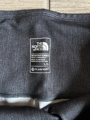 The North Face Women's Dark Indigo Capri Jeggings thumbnail 2