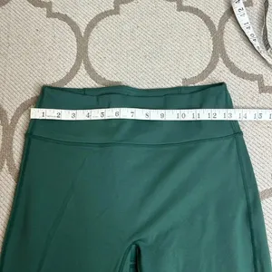 💚 Fabletics Motion 365 Boost PowerHold High-Waisted 7/8 Leggings thumbnail 3